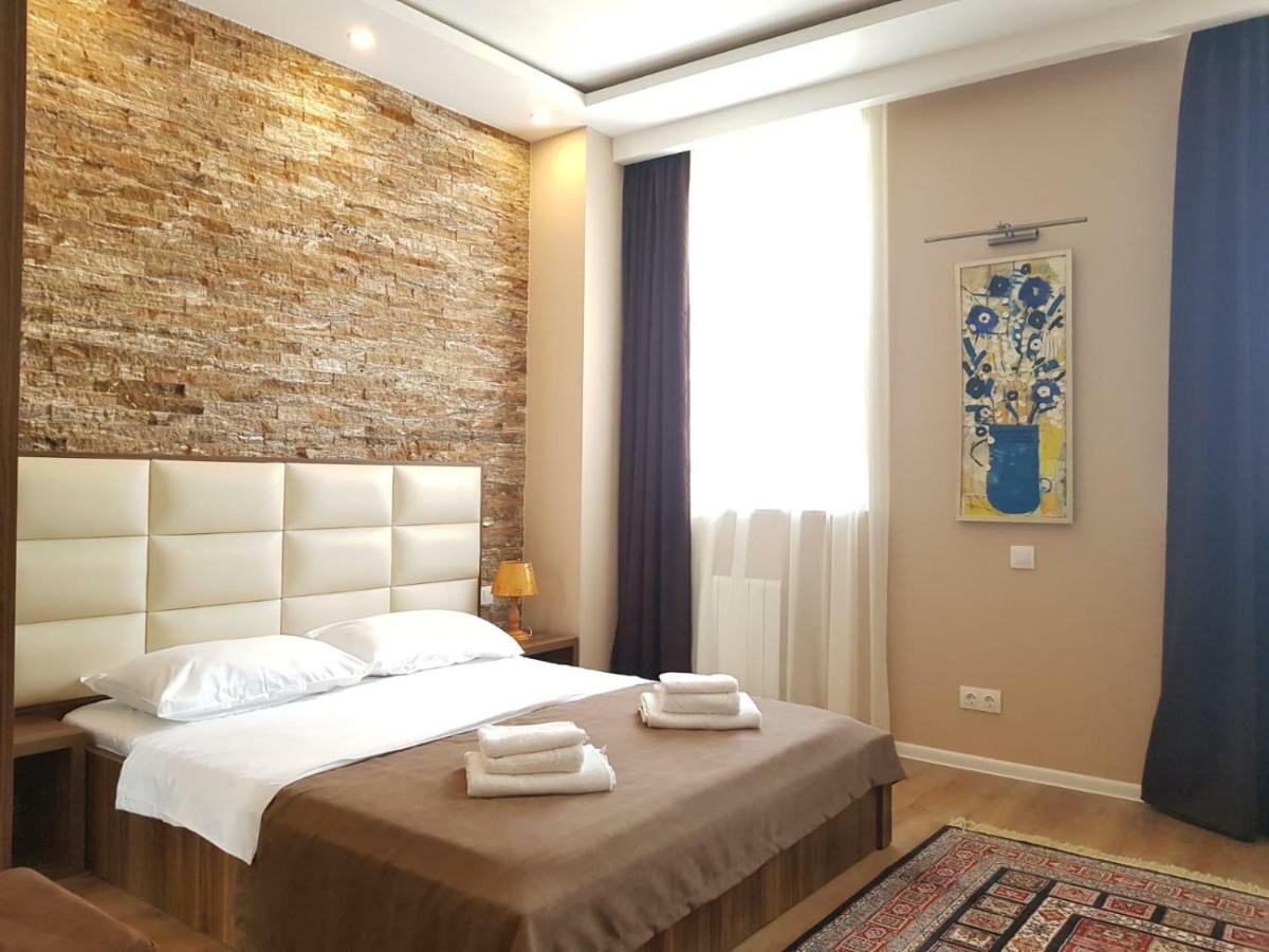 Apart Hotel Avlabari Yard Tbilisi Eksteriør billede