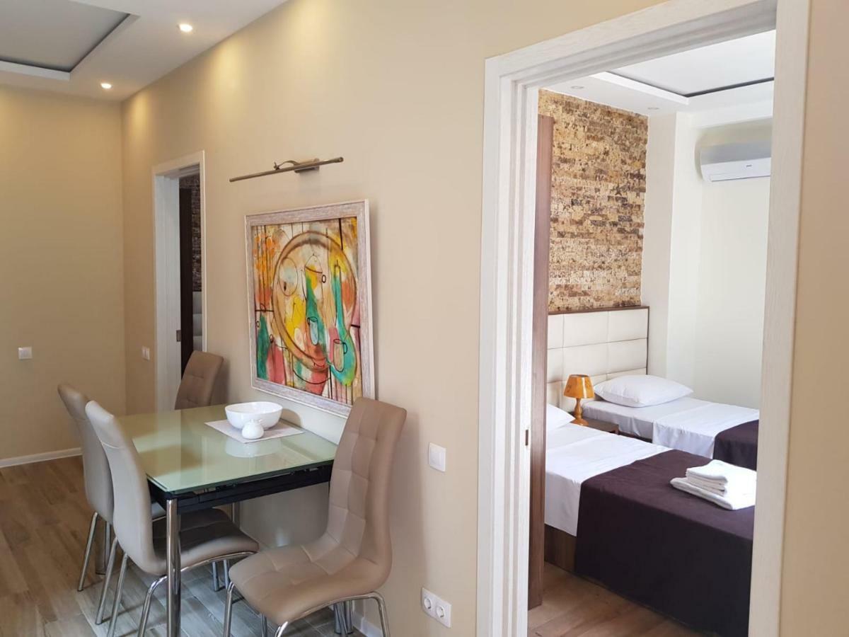 Apart Hotel Avlabari Yard Tbilisi Eksteriør billede
